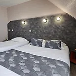 Hotel Escal 2*