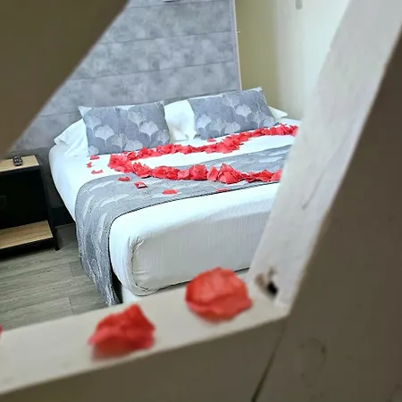 Szálloda Escal 2*